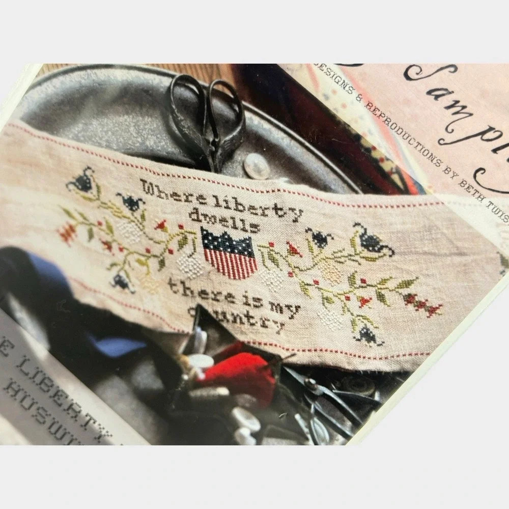 Heartstring Samplery Where Liberty Dwells Huswife Cross Stitch Pattern w/ Floss